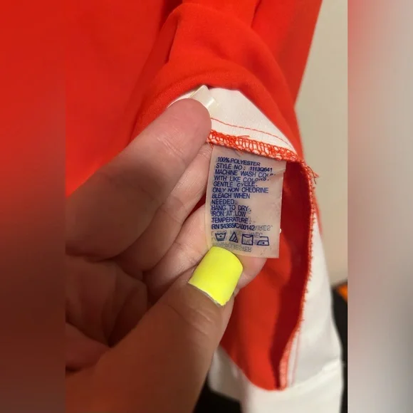 Peter Nygard Bold Orange and White Blouse- size xxl - Picture 7 of 7